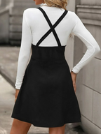 Kadın askılı düğmeli mini süet elbise