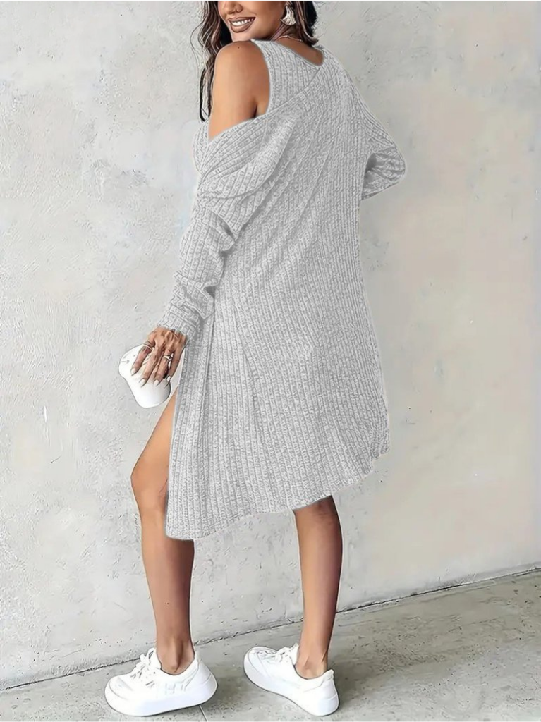 Kadın askılı yuvarlak yakalı önü düğmeli şardonlu kaşkorse mini elbise ve kısa ceket