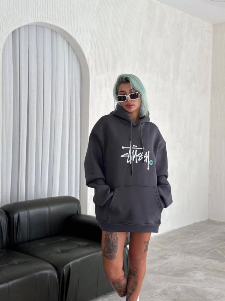 Üç İplik Kapşonlu Baskılı SweatShirt Füme